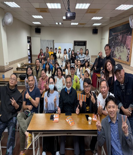 史蒂芬叔叔講座活動 — 學員互動合影